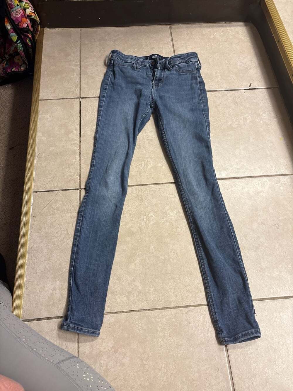 Hollister Women's Medium Wash Super Skinny Jeans